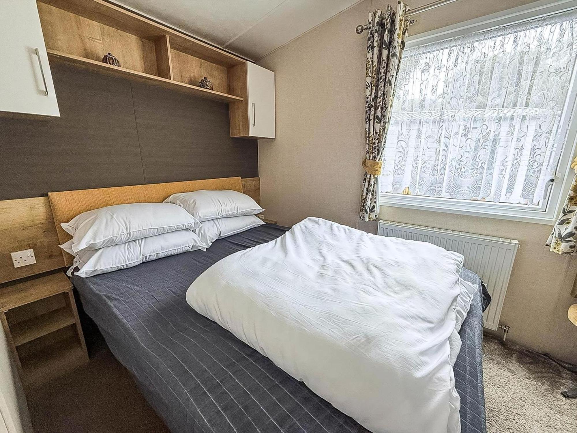 לואסטופט Brilliant Caravan With A Partial Sea View In Suffolk Ref 32026Az מראה חיצוני תמונה